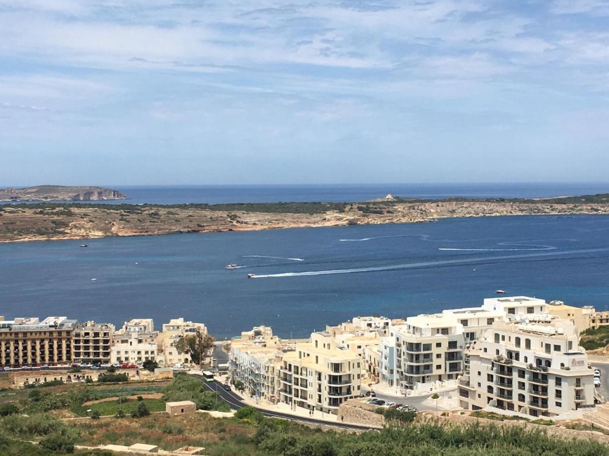 Penthouse "Maltese Scent" Leilighet Mellieħa Eksteriør bilde